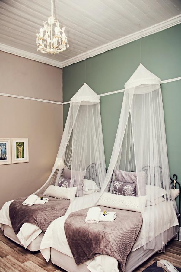 Cape Karoo Guesthouse Beaufort West Exteriör bild
